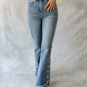JEANS FLARE UP